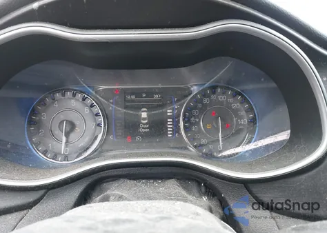 2015 Chrysler 200 Limited from USA, damaged, VIN 1C3CCCAB3FN726411